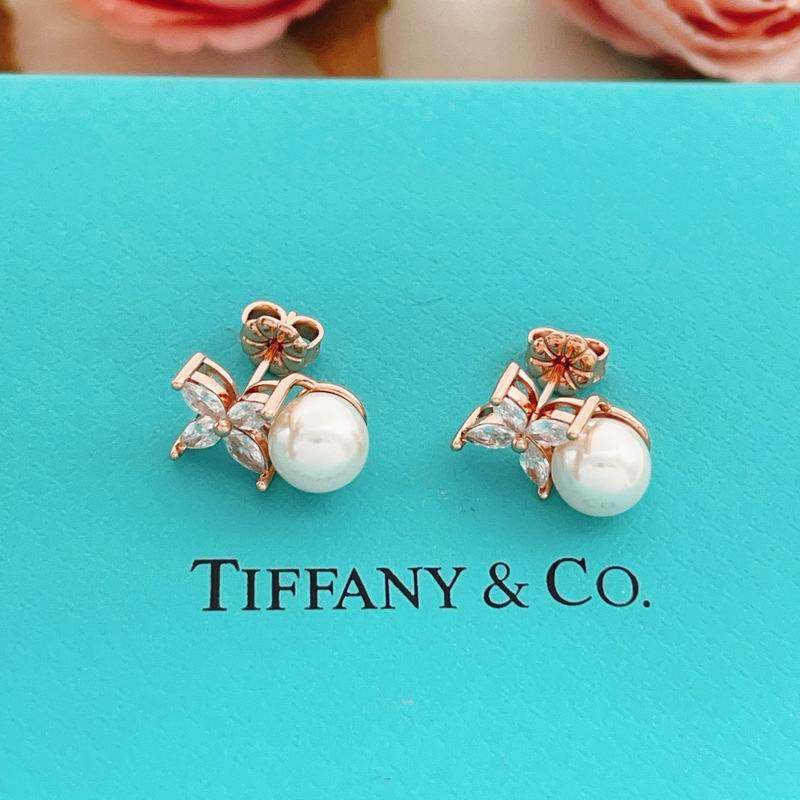 Tiffany Earring 06yxs02